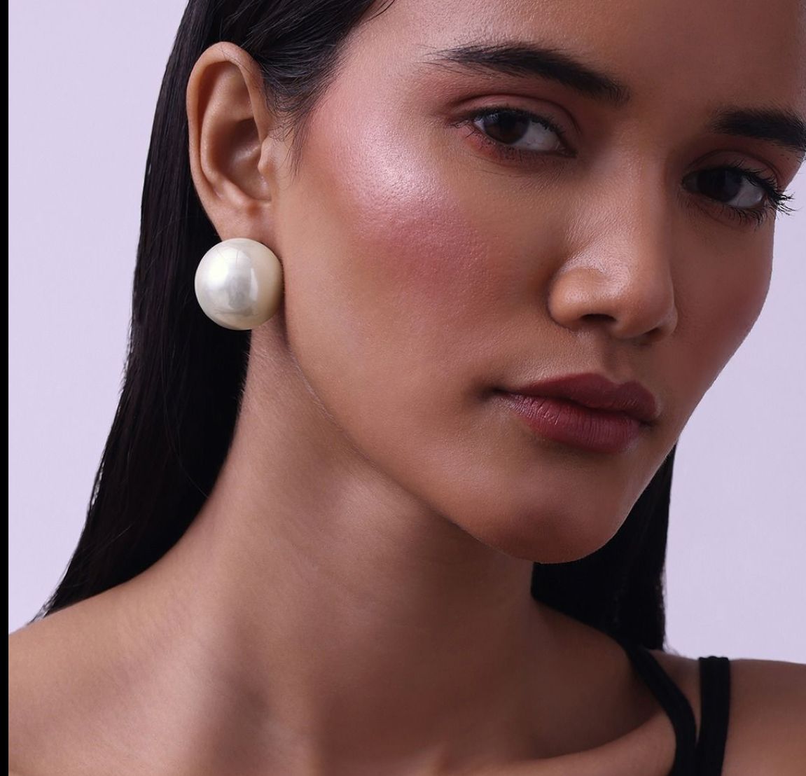 Mother Of Pearls Studs